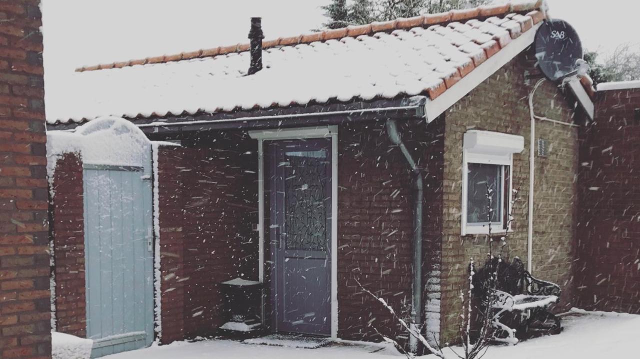 Slapen Bij De Zeeuwse Lala Bed & Breakfast IJzendijke Eksteriør bilde